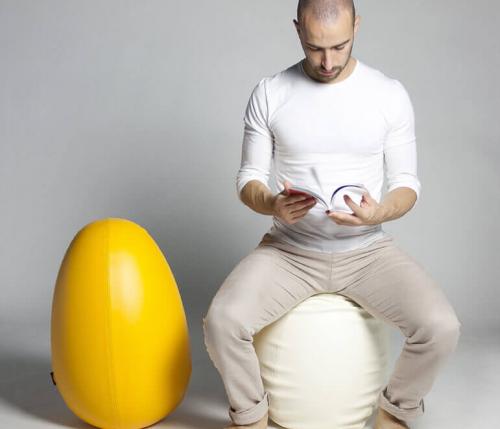 KOKKODE': una seduta uovo o un uovo seduta?