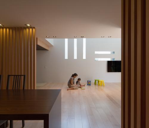 Y2-house&#12539;Y3-house &#12288;&#12300;House of the length and breadth&#12301;