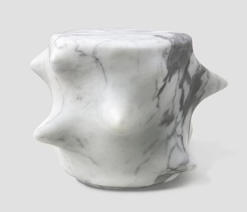 Soul, vaso e pouf-scultura in marmo Statuarietto 