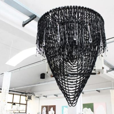 Adriana-Lohmann_Perla-Toubillon-70-80-sospensione_01