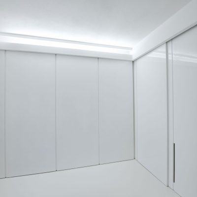 Next-Level-Studio_White-Apartment_01.jpg