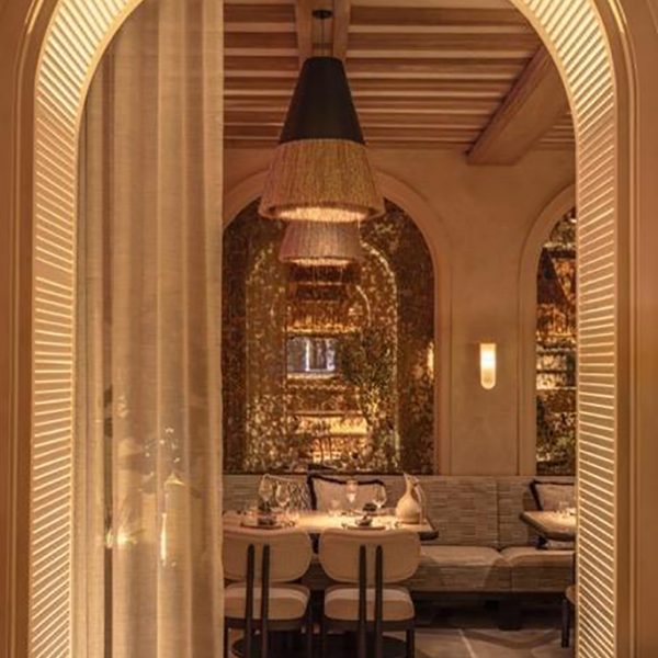 TIDarticles_FENIX Mayfair_Studio WYZE_02