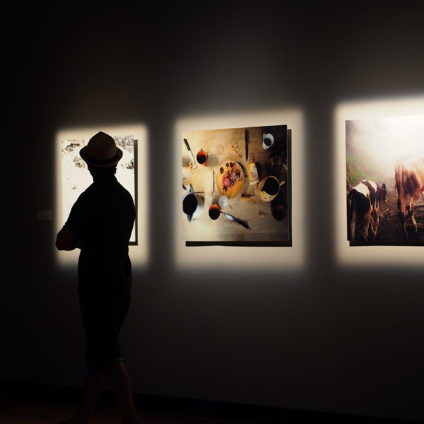 TIDarticles_HowtoOpenanArtGallery_01